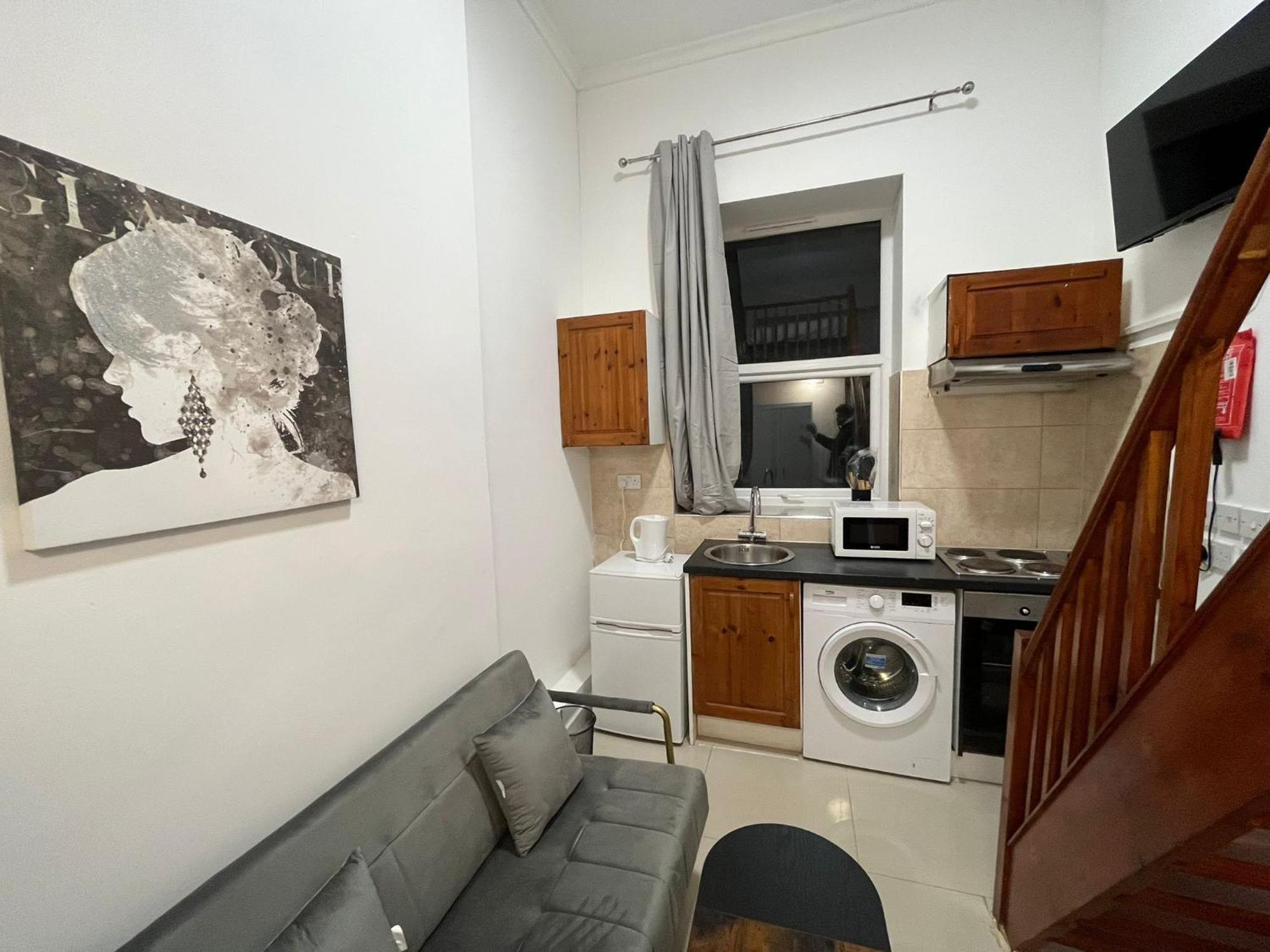 Modern Studios Queenspark Лондон Стая снимка