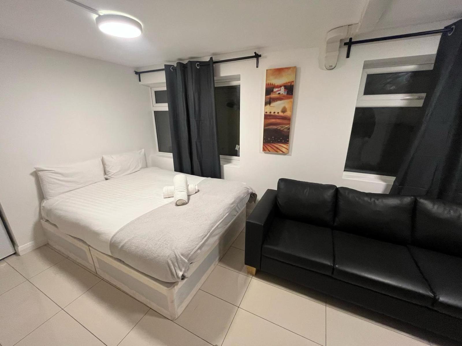 Modern Studios Queenspark Лондон Стая снимка